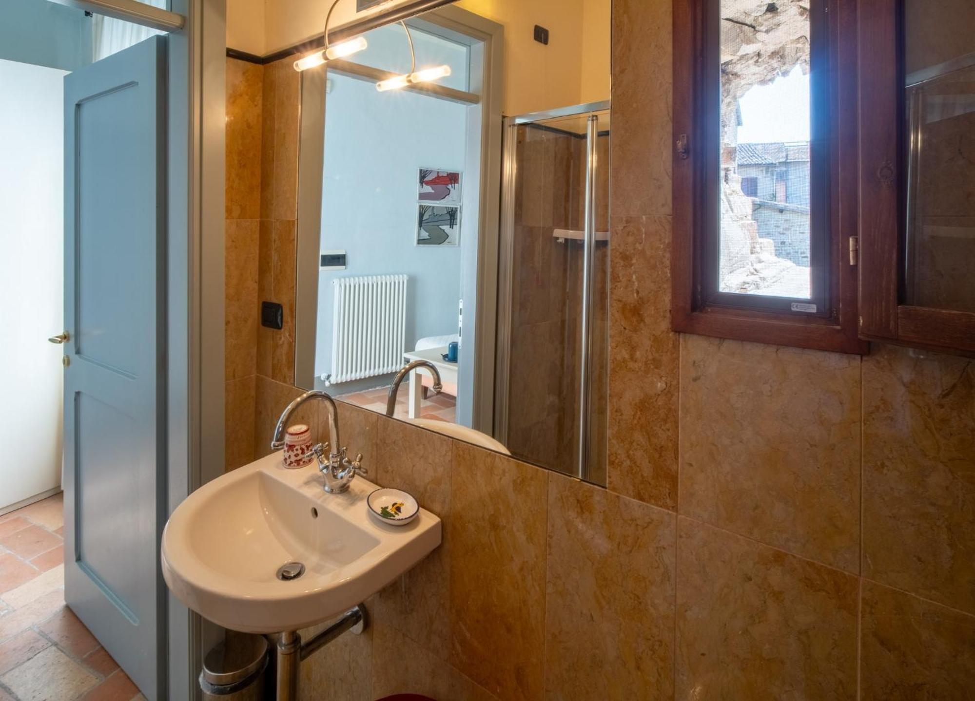 B&B Porta Perugina Bevagna Eksteriør billede
