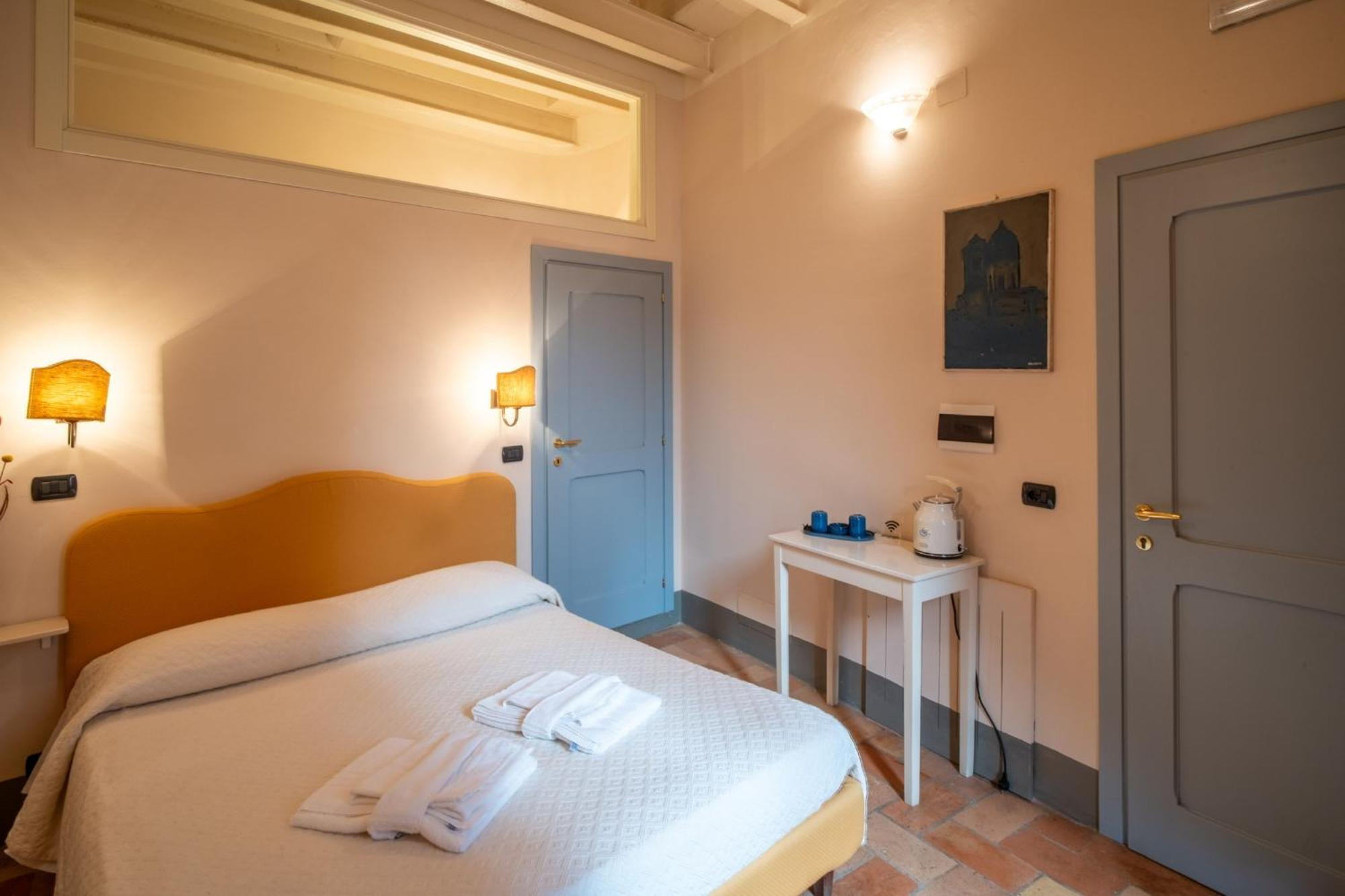 B&B Porta Perugina Bevagna Eksteriør billede
