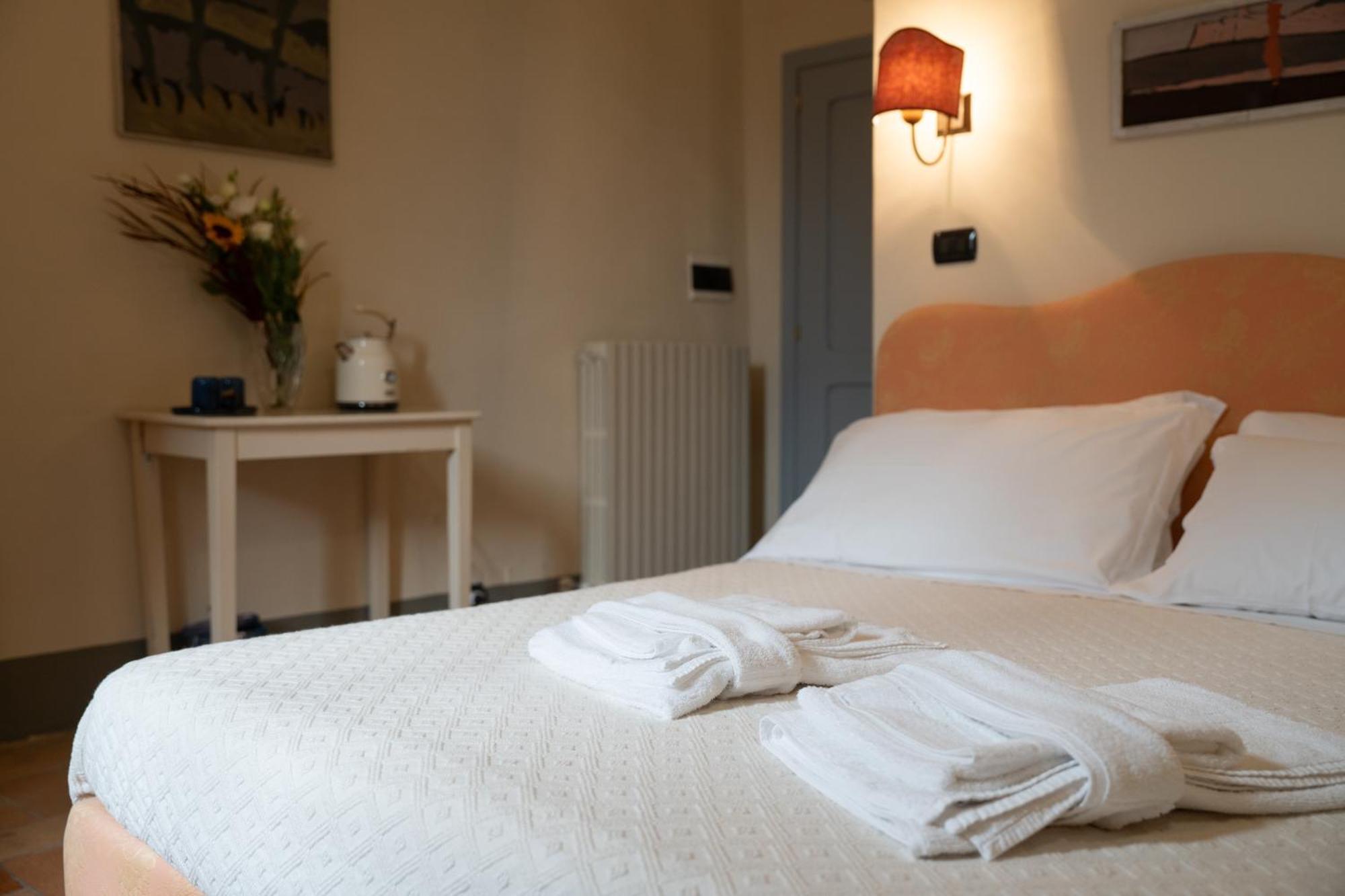 B&B Porta Perugina Bevagna Eksteriør billede
