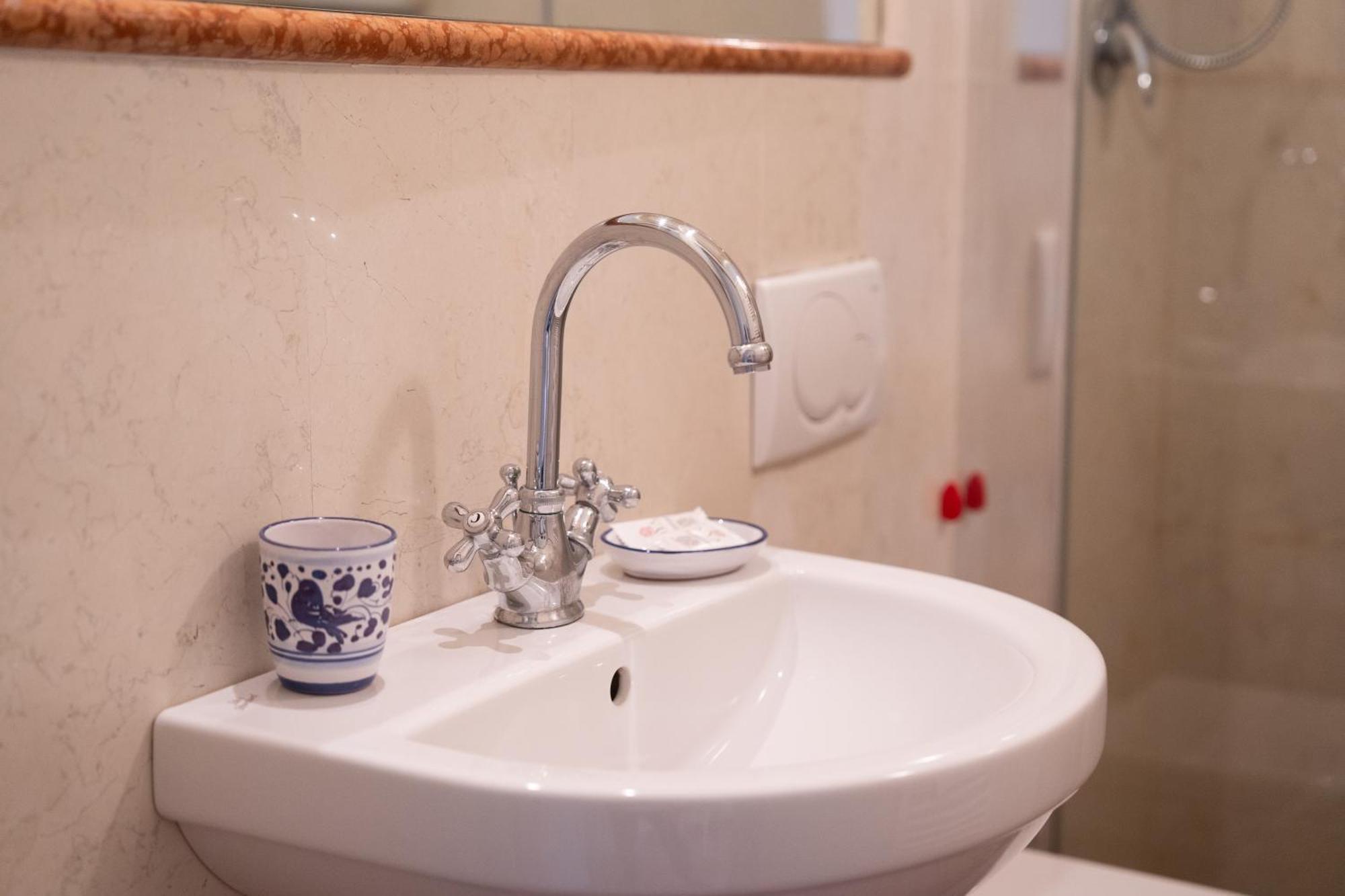 B&B Porta Perugina Bevagna Eksteriør billede