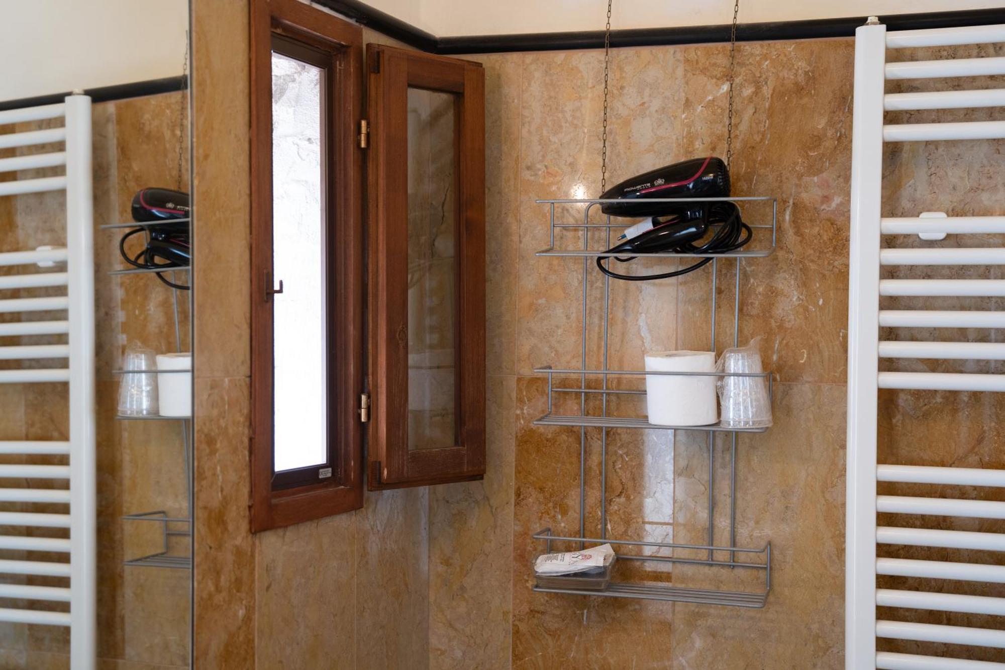 B&B Porta Perugina Bevagna Eksteriør billede
